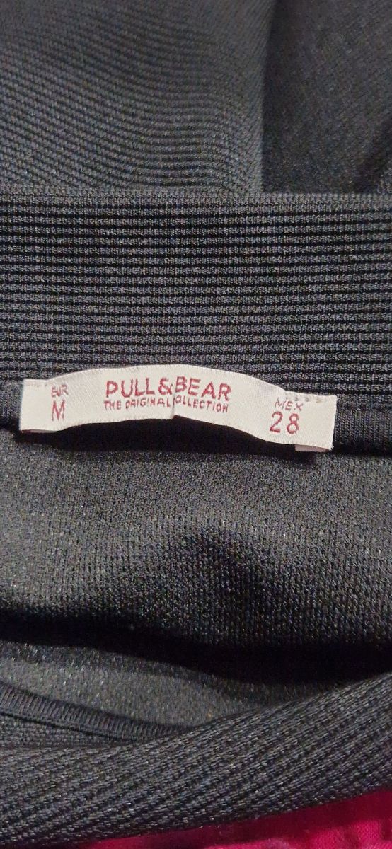 Falda negra Pull&Bear - Talla M