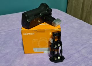 Impugnatura batteria Neewer Canon EOS