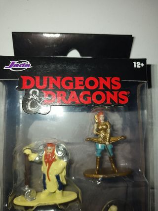 D&D (Dungeons & Dragons) Miniature Set