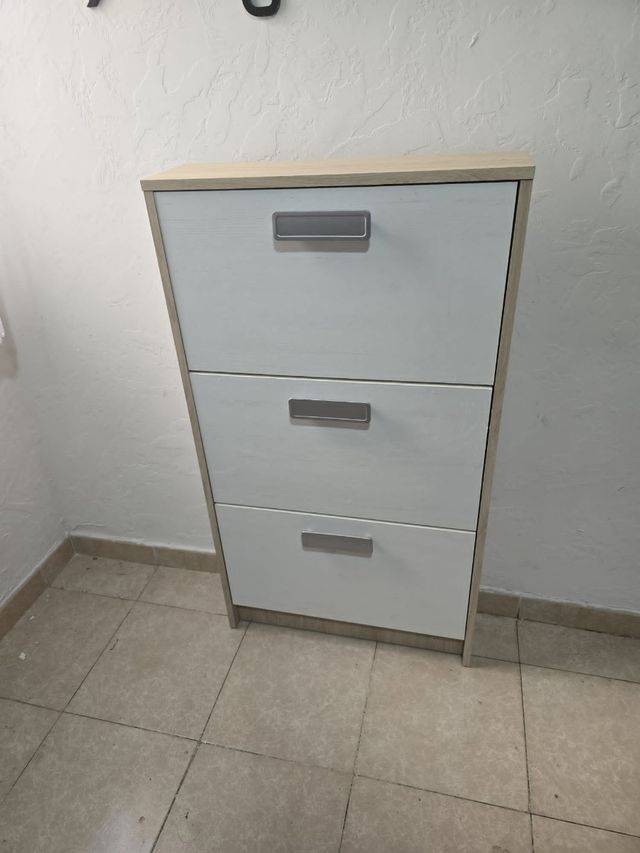 Zapatero 3 cajones blanco y beige