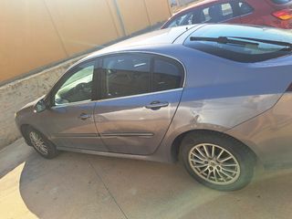 Renault Laguna 2011