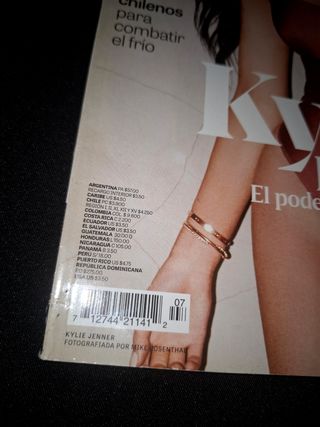 Kylie Jenner magazine Gentlemen quarterly latín