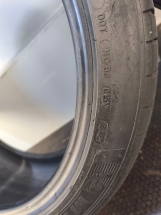 Michelin Pilot Sport 245/40 ZR 20