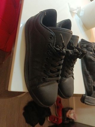 Bambas negras - zapatillas deportivas