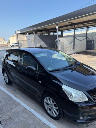 Toyota Verso 2009