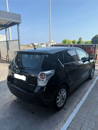 Toyota Verso 2009