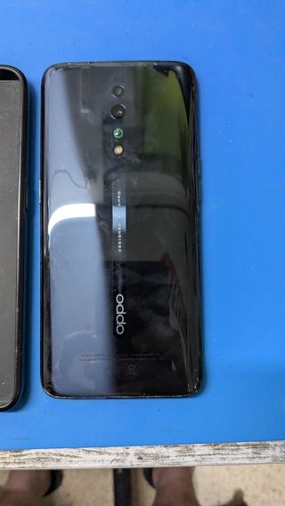OPPO Reno Z - custodia inclusa