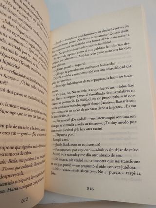 Luna nueva (Saga Crepúsculo 2)