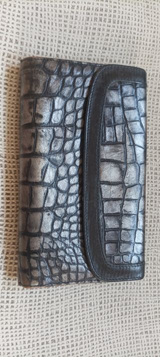 Billetera piel negra plata