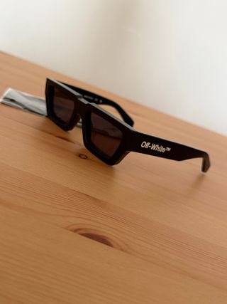 Gafas Off-White negras