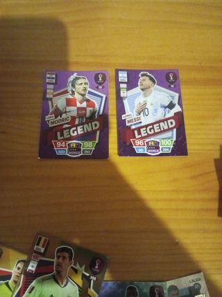 Cromos de fútbol: Modric y Messi