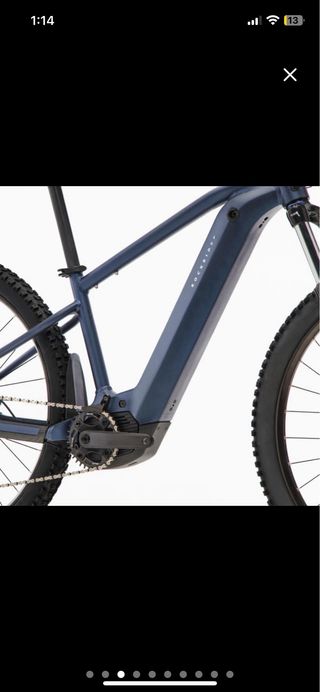 Bicicleta eléctrica E-Expl 520 azul noche.