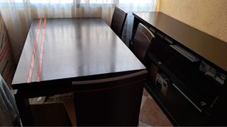 Mesa comedor 6 sillas + aparador