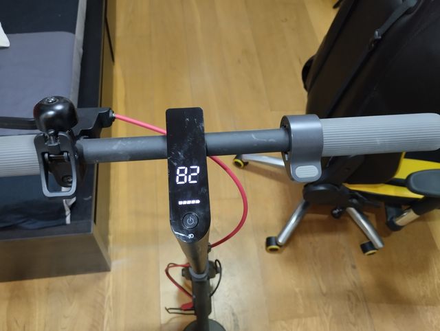 Patinete eléctrico AOMI Scooter 4