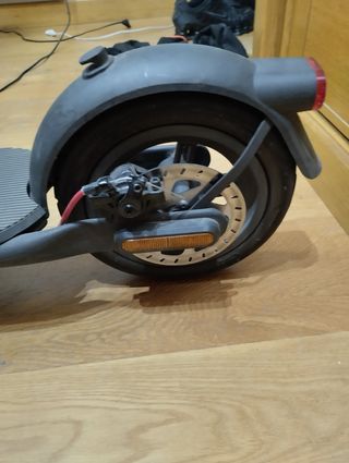 Patinete eléctrico AOMI Scooter 4