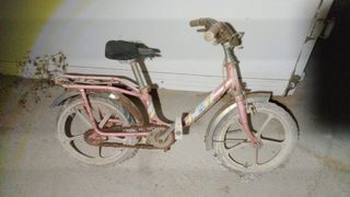 Bicicleta BH infantil para restaurar