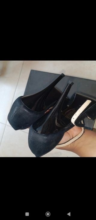 Sandalias tacón Best Shoes negras