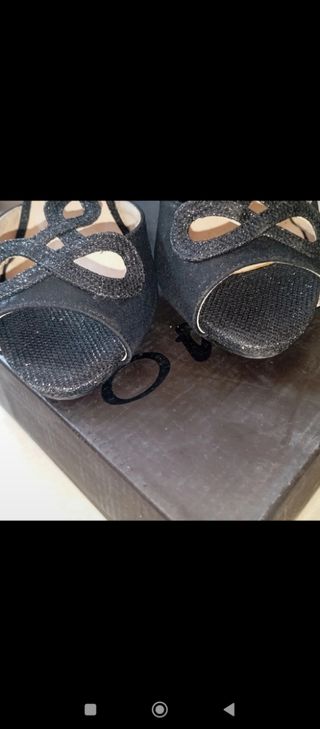 Sandalias tacón Best Shoes negras