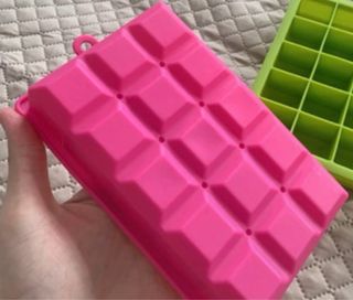 2 cubiteras de silicona de color Rosa NUEVAS