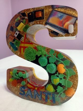 Piezas de resina epoxi