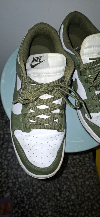 Zapatillas Nike Dunk Low - Oliva/Blanco
