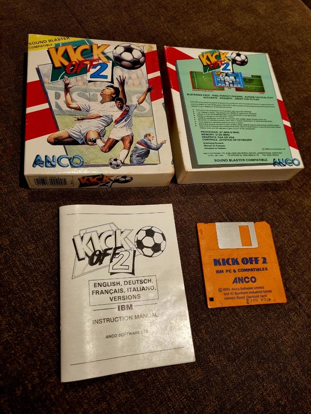 Kick Off 2 Pc game box computer vintage