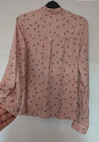 Blusa negra y blanca DEPT