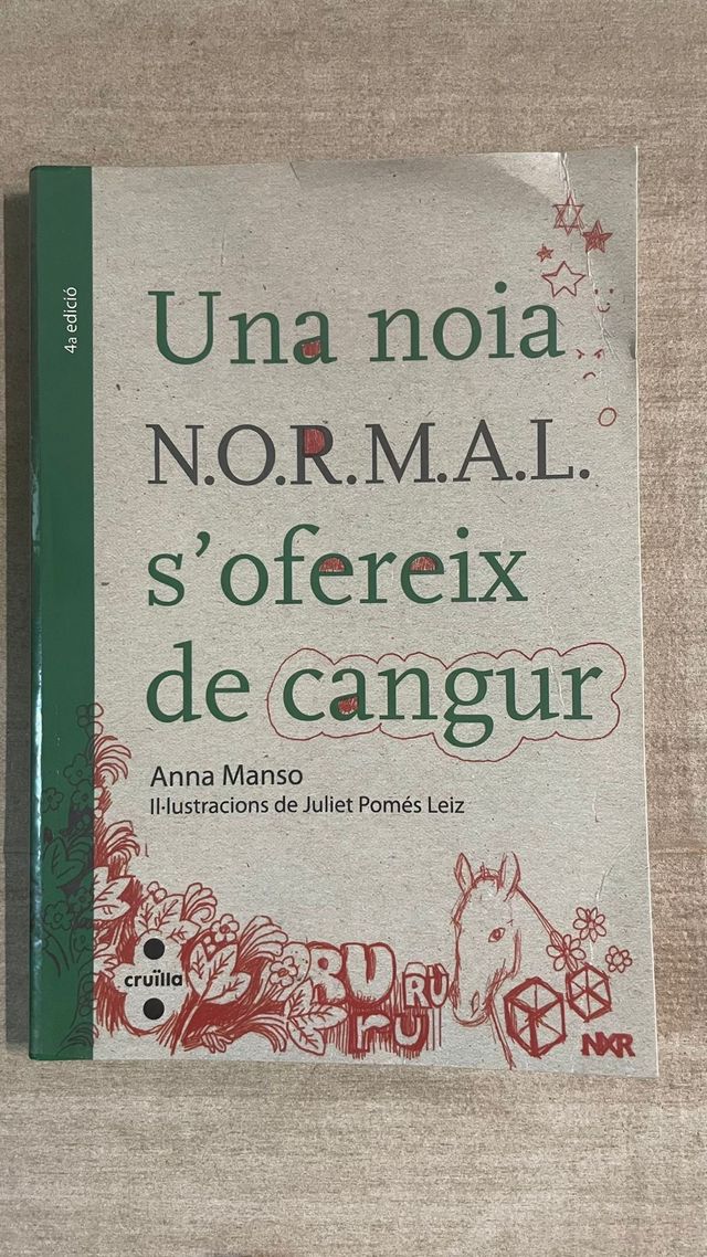 Una noia N.O.R.M.A.L. s’ofereix de cangur