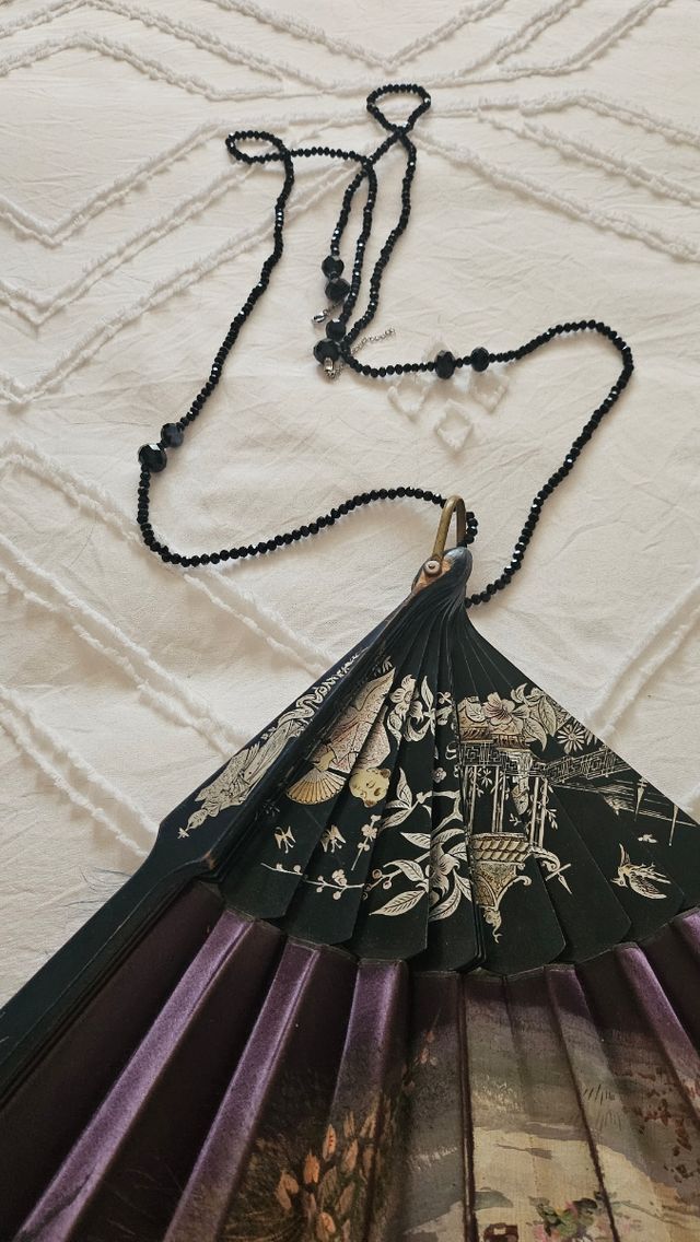 Abanico pericon chino en perfecto estado