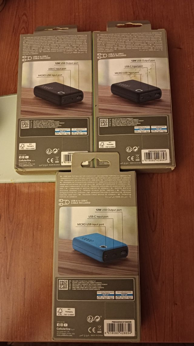 3 Power Banks cellularline Essence 10000mAh