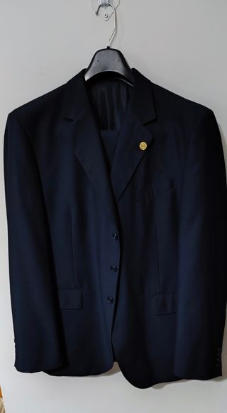Chaqueta y trajes varios colores