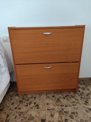 Zapatero de madera marrón - 2 cajones
