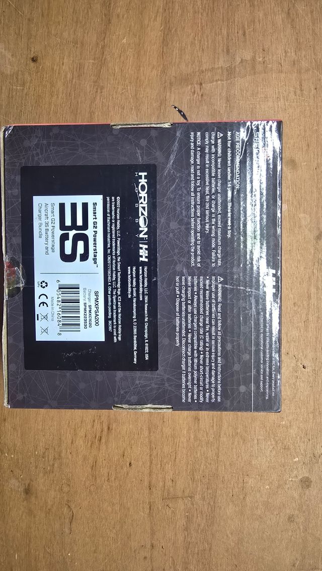 Batería Spektrum Smart G2 2200mAh 3S mas cargador