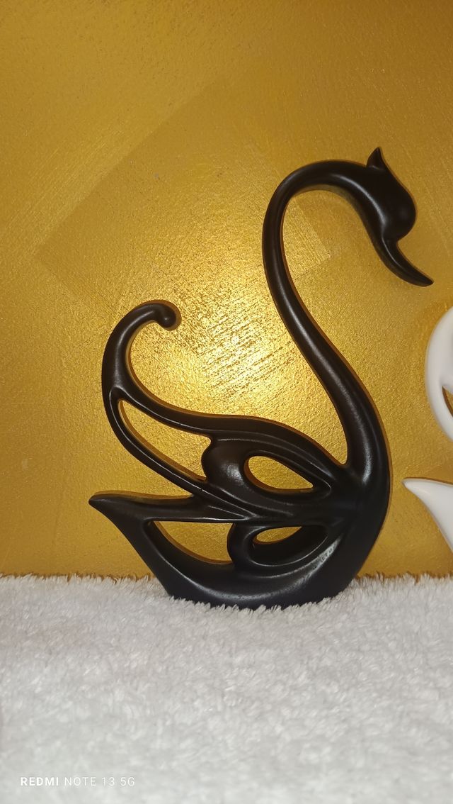 2 cisnes de ceramica