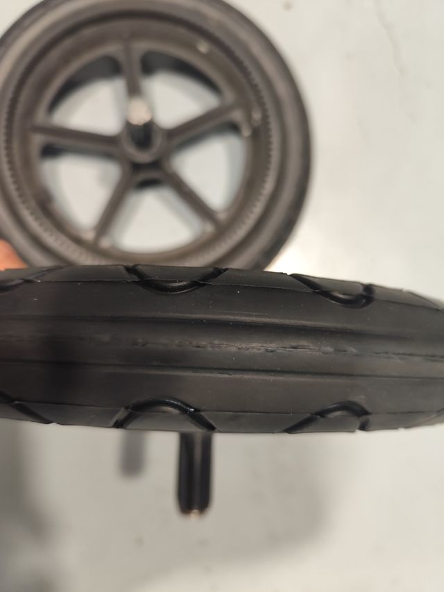 Ruedas Bugaboo Camaleón 1-2