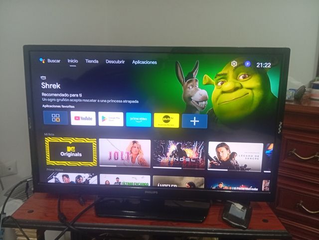 TV Philips 24" HD - Negro con smart tv