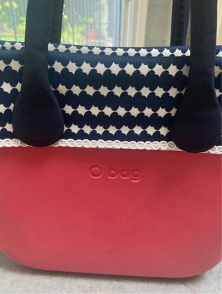 O bag mini borsa a mano rosa