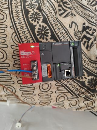 PLC Mitsubishi L02CPU-P L61P