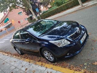 Toyota Avensis 2010 204 mil kilómetros impecable 