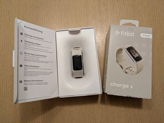Fitbit Charge 6 Beige - NUOVO