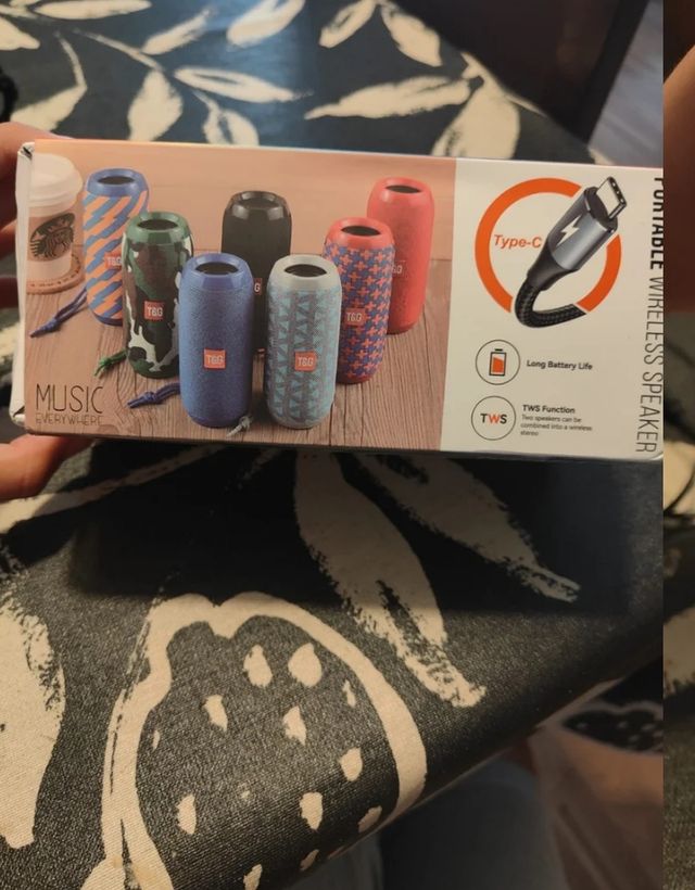 Altavoz Bluetooth T&G portátil negro