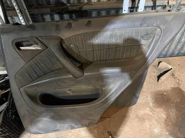Panel puerta Mercedes ML W163