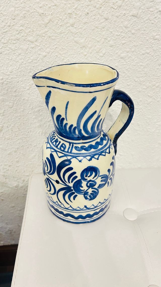 Jarrón Sangría azul y blanco