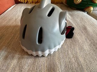 Casco Tiburón Niño