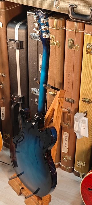 Gibson ES-335, Azul, Burst