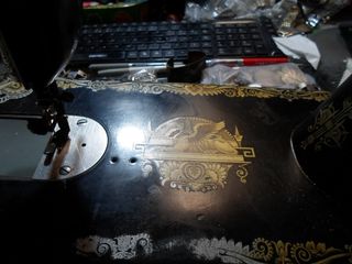 Máquina de Coser Singer Antigua