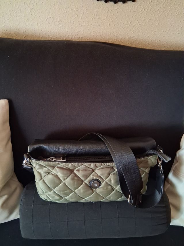 Bolso bandolera acolchado