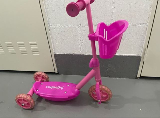 Patinete Juguettos rosa niña