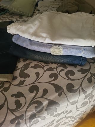 Bermudas Vaqueras - 4 Shorts