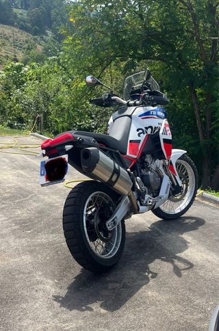 Aprilia Tuareg 660 Dakar 2024